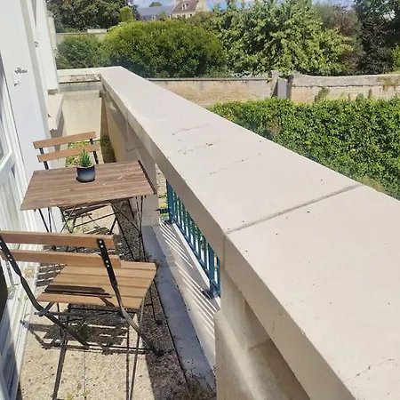 Apartment Spacieux & Parking Caen